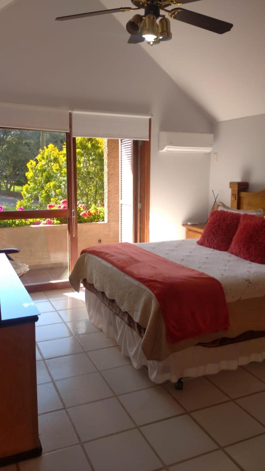 La Casona Del Lago Balneario Ipora Bagian luar foto